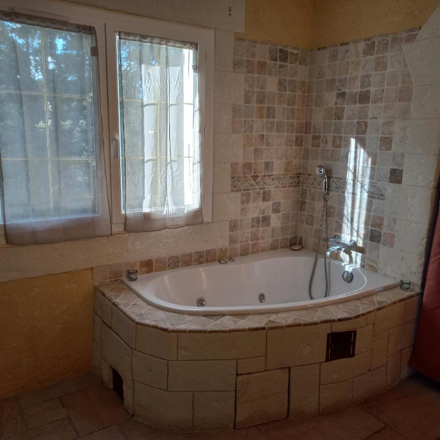Gite With Private Jacuzzi, Shiatsu & Healthy Food Ladern-sur-Lauquet Экстерьер фото